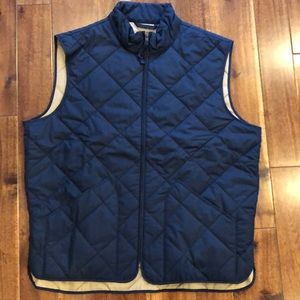 Never worn men’s Jcrew Factory quilted vest